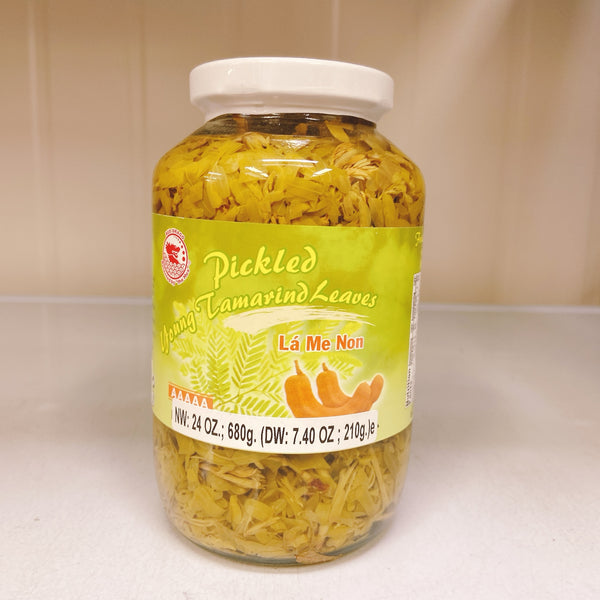 RD Pickled Young Tamarind Leaves 680g